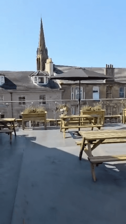 vlcsnap-2025-12-17-16h06m16s926